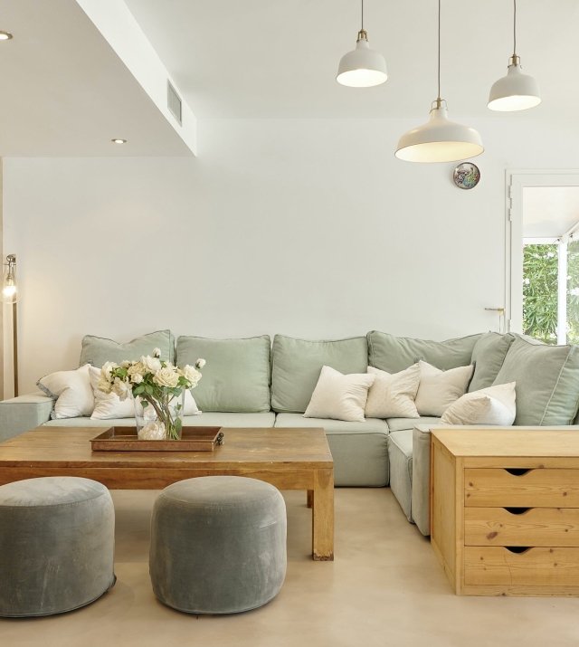 Resa Estates Ibiza for sale te koop Casa Rui Tourist license sta Eularia salon.jpg